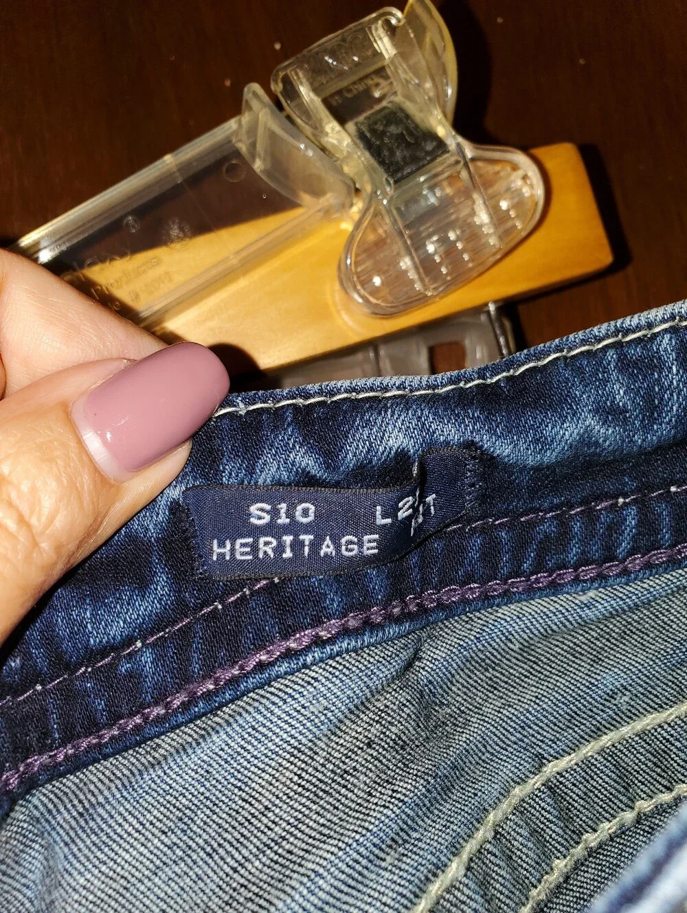 Vigoss Cropped Jeans Capris Heritage Fit Sz 10